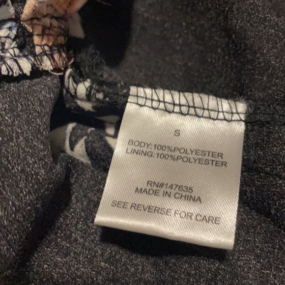 Romeo Juliet Couture Black Multi Floral CS Dress - Picture 5 of 6